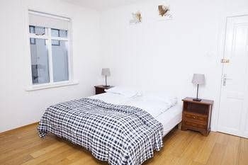 Captain Reykjavik Guesthouse1