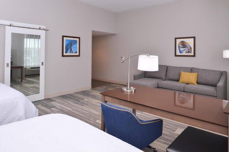 Hampton Inn and Suites CincinnatiMason Hampton Inn and Suites CincinnatiMason