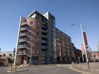 Travelodge Swansea Central2