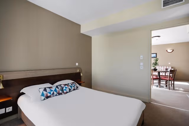 APARTMENT SUPERIOR