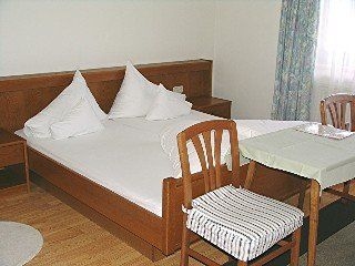 Larchenhof2
