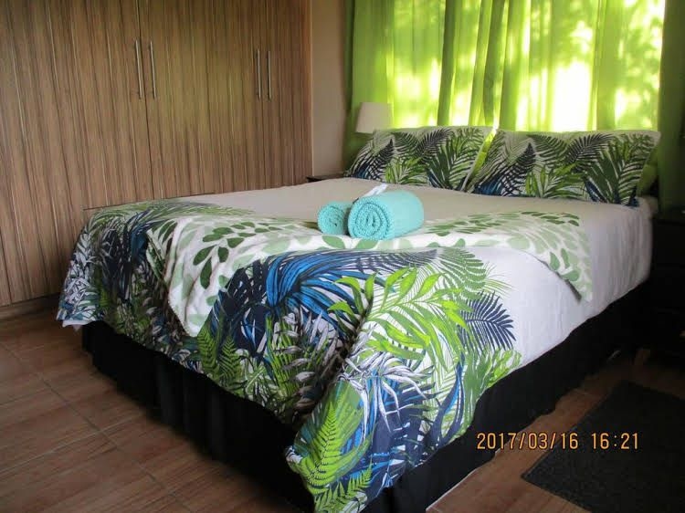 The Cottage0