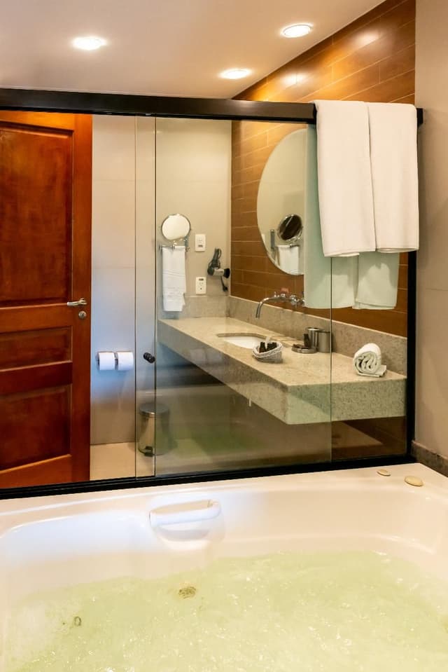 SUITE PREMIUM