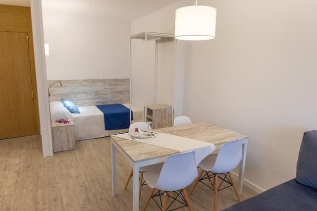 APARTMENT ONE BEDROOM