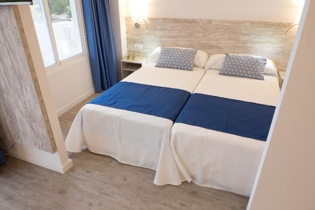 APARTMENT ONE BEDROOM