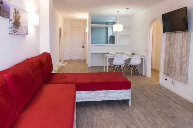 APARTMENT CAPACITY 2