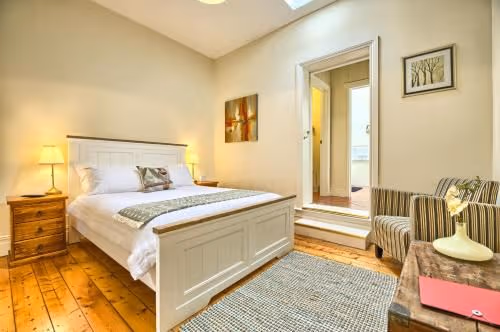 Suite - 3