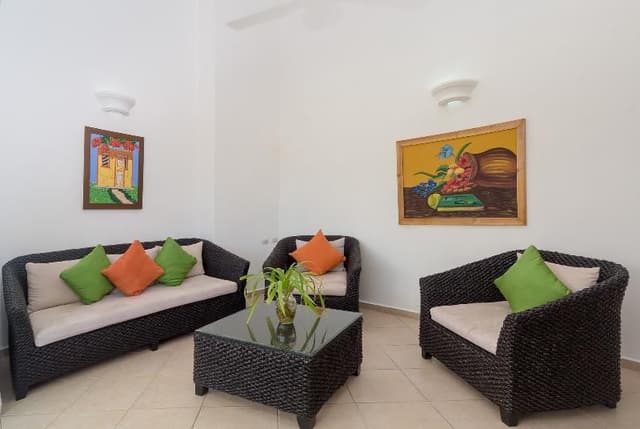 APARTMENT THREE BEDROOMS
