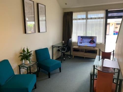 Executive Queen Suite