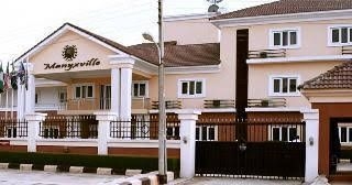 Manyxville and Suites0