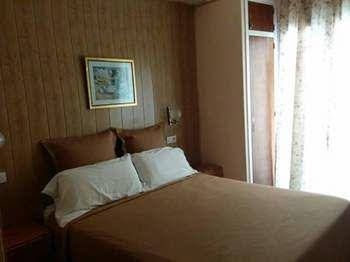 Hostal Creus0