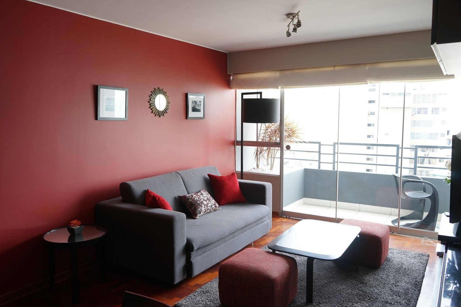 Miraflores Luxury Apartments Alcanfores2