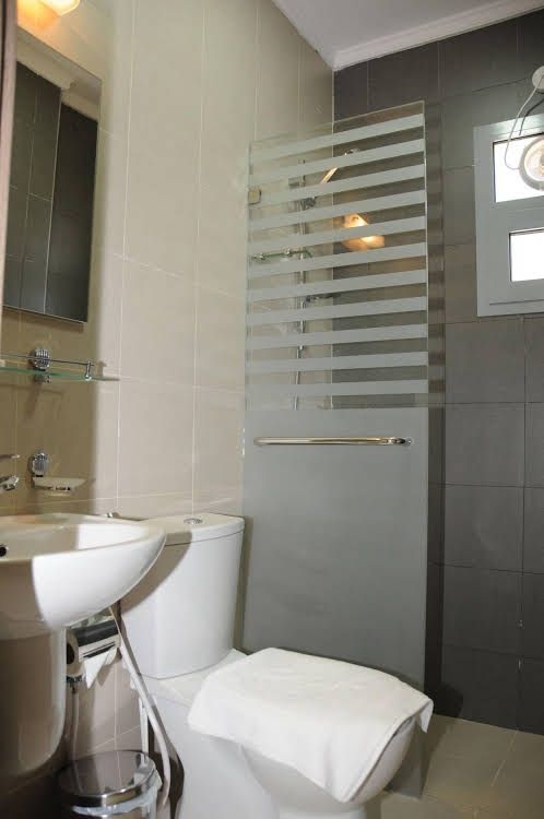 Al Muhanna Plaza Luxury Apartments0