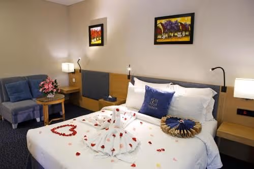 Suite Double with City View