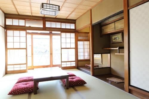Japanese-Style Townhouse