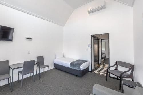Standard Family Room
