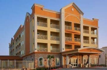 HOLIDAY INN EXPRESS and SUITES GALVESTON WESTSEAWALL HOLIDAY INN EXPRESS and SUITES GALVESTON WESTSEAWALL