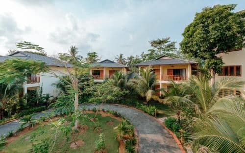 Deluxe Double or Twin Room with Balcony