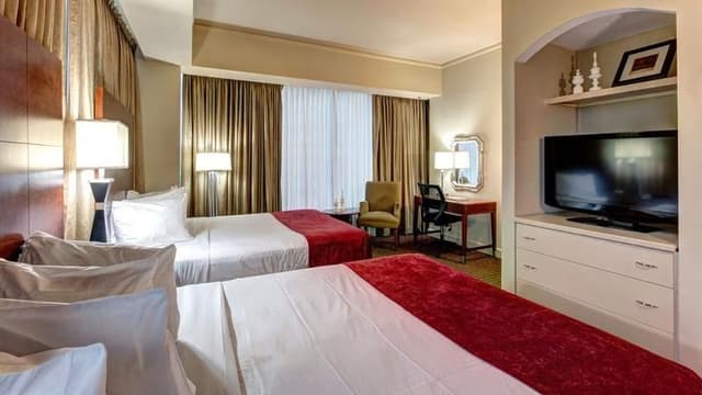 DOUBLE TWO BEDS