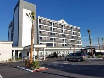 RAMADA OAKLAND AIRPORT0