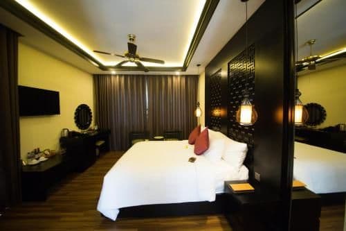 Riverside Pool Villa 4 bedrooms with BBQ