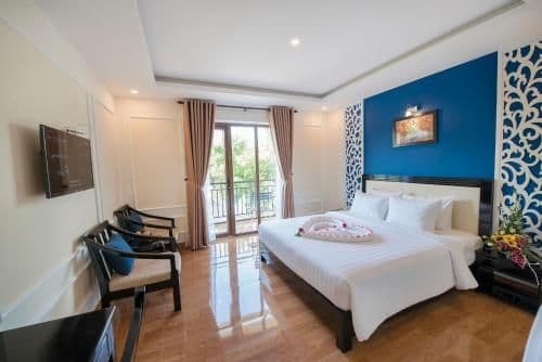 Deluxe Double Room with Balcony