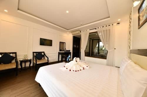 Junior Suite with Balcony