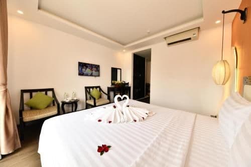 Queen Room with Balcony