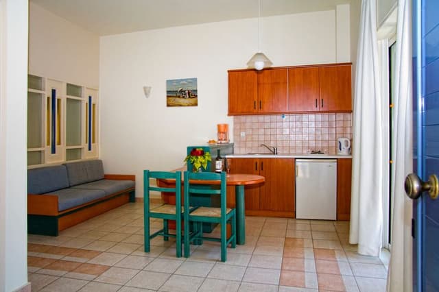 APARTMENT ONE BEDROOM