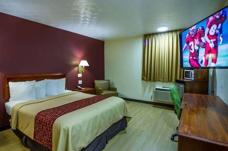 Red Roof Inn and Suites Piqua Red Roof Inn and Suites Piqua