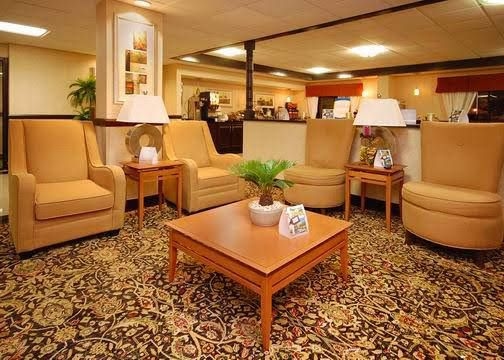 Quality Inn and Suites Memphis0