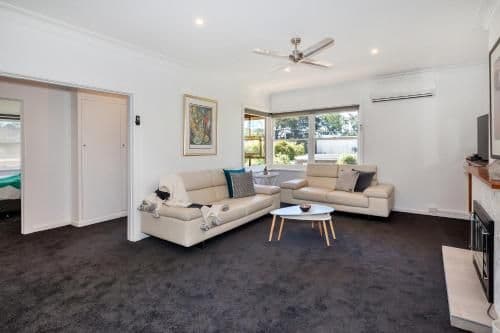 Two-Bedroom Two-Bathroom Apartment - Lake View