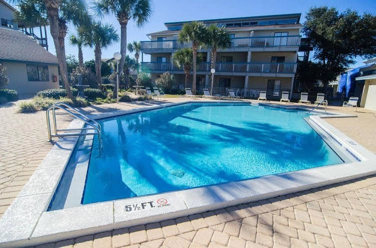 Sunswept by Royal American Beach Getaways0
