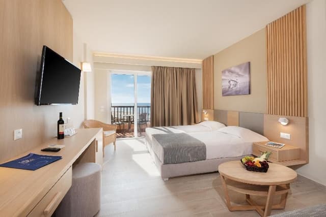 Double or Twin SEA VIEW