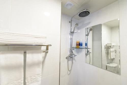 Double or Twin Room with Sea View