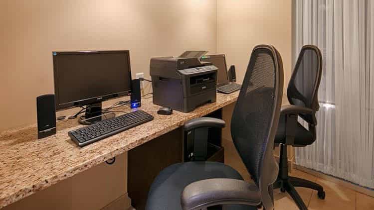 Best Western Plus Walkerton and Conference Centre