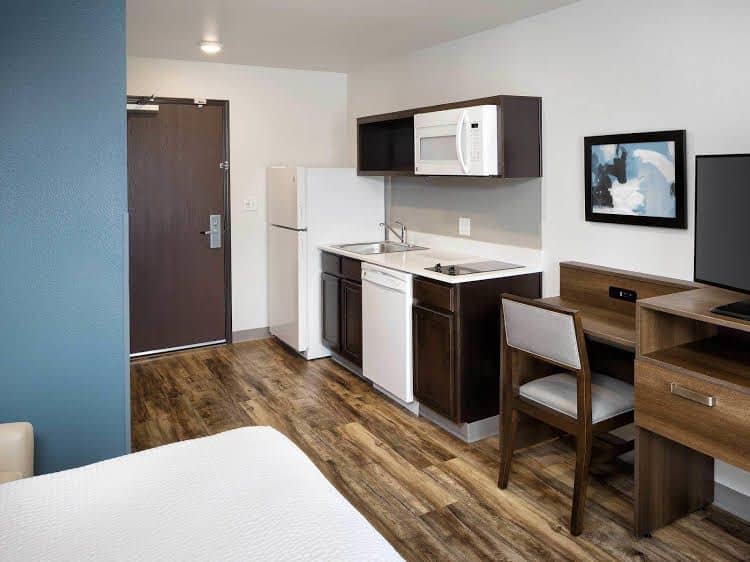 WoodSpring Suites Signature Houston IAH Airport WoodSpring Suites Signature Houston IAH Airport