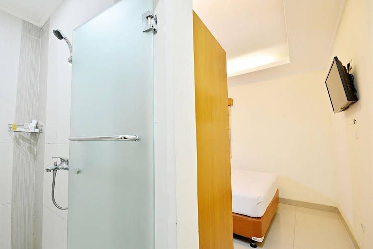 ZEN Rooms Benhil Pejompongan0