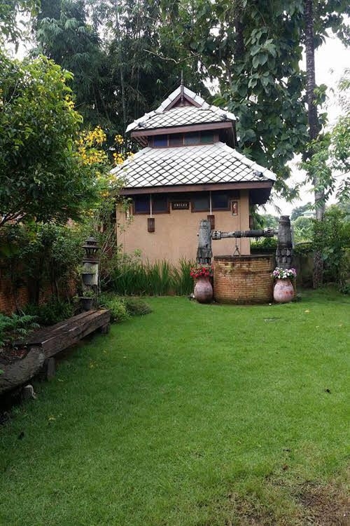 Baan Ton Kwen Villa0