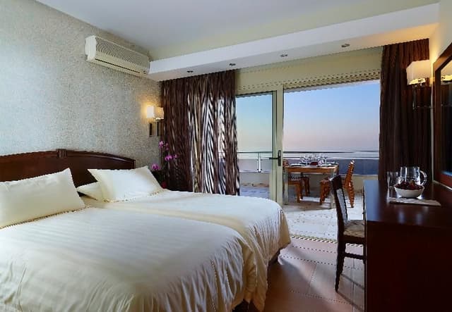 SUITE SUPERIOR ONE BEDROOM