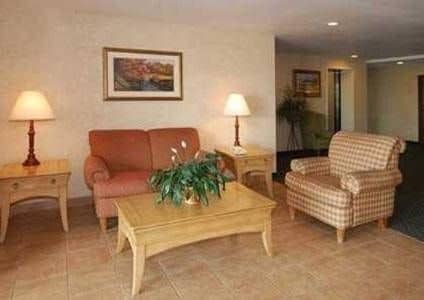 Oak Hill Inn and Suites Oak Hill Inn and Suites