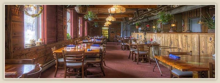 Clam Digger Inn0