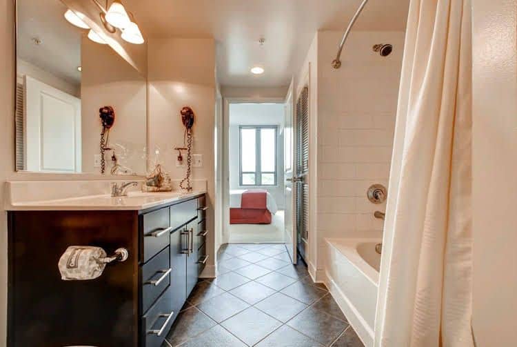 Global Luxury Suites at Brewers Hill Global Luxury Suites at Brewers Hill