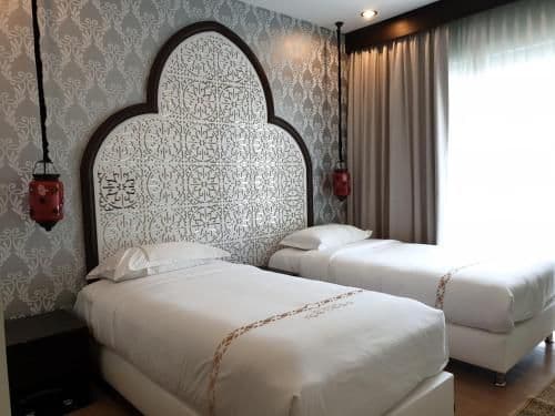 One-Bedroom Suite with Twin Beds