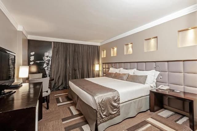 DOUBLE LUXURY