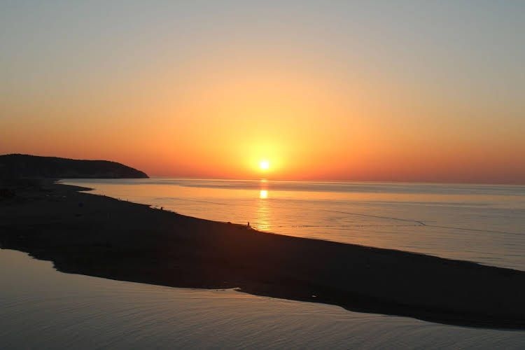 Tramonto Adults Only0