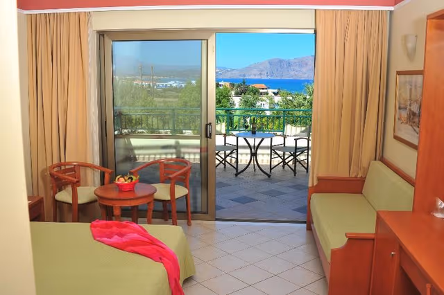 Double or Twin WITH PRIVATE POOL
