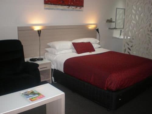 Executive Queen Room