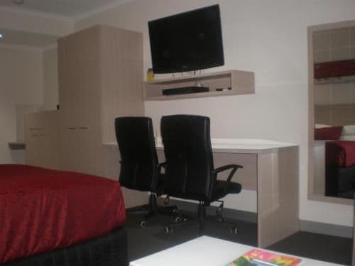 Executive Queen Room