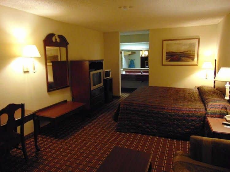 Oak Leaf Inn Oak Leaf Inn